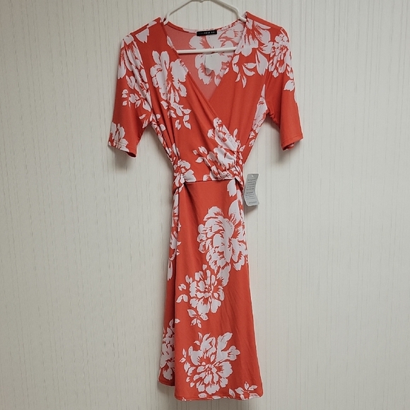 West Kei Orange Wrap Midi Dress with V-Neck, Womens Small New With Tags - Picture 1 of 7